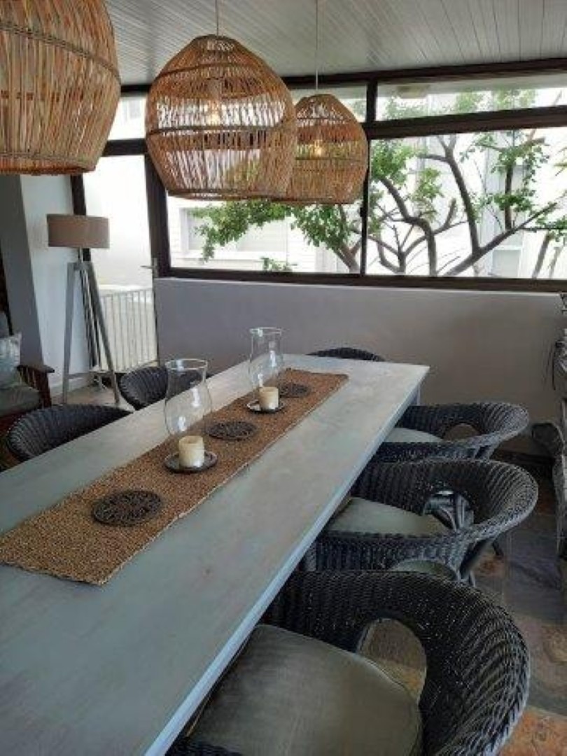 To Let 4 Bedroom Property for Rent in Onrus Western Cape